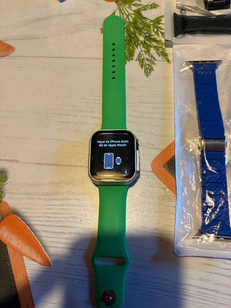 À vendre montre Apple Watch 7plus des bracelets, Étanche, Apple Watch, IOS, Comme neuf