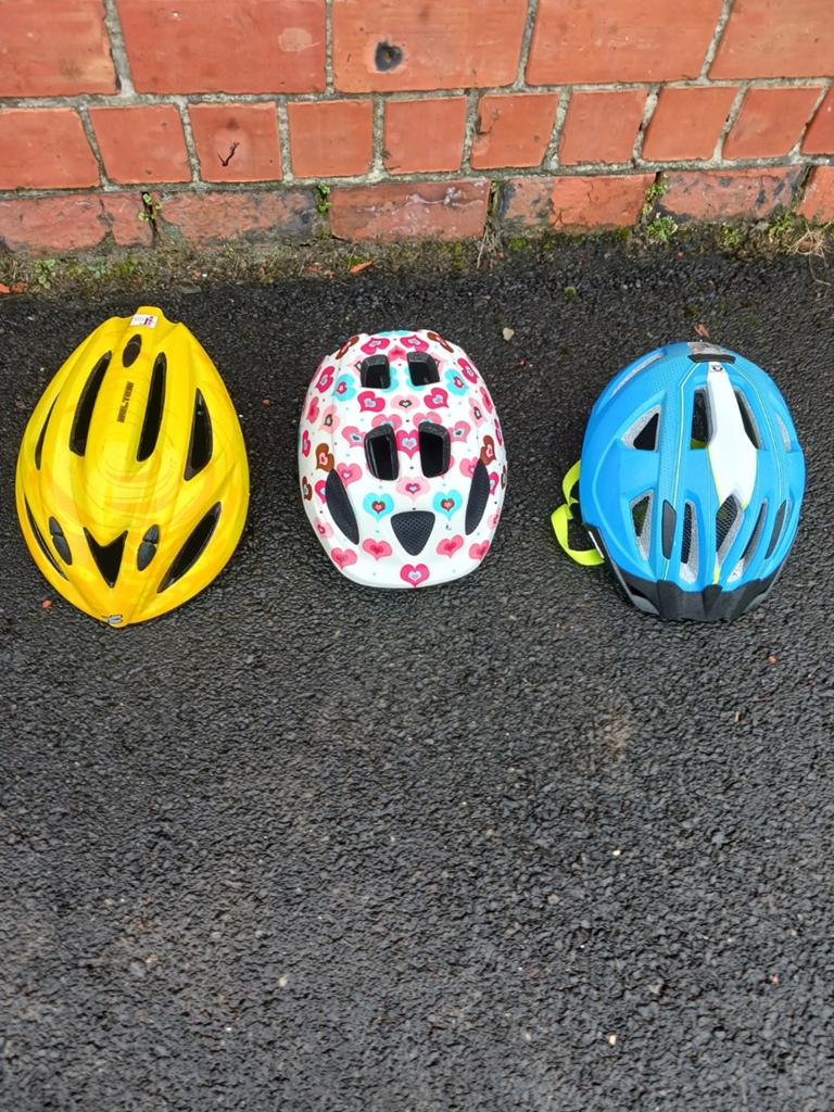 Kinderfietshelm, Ophalen