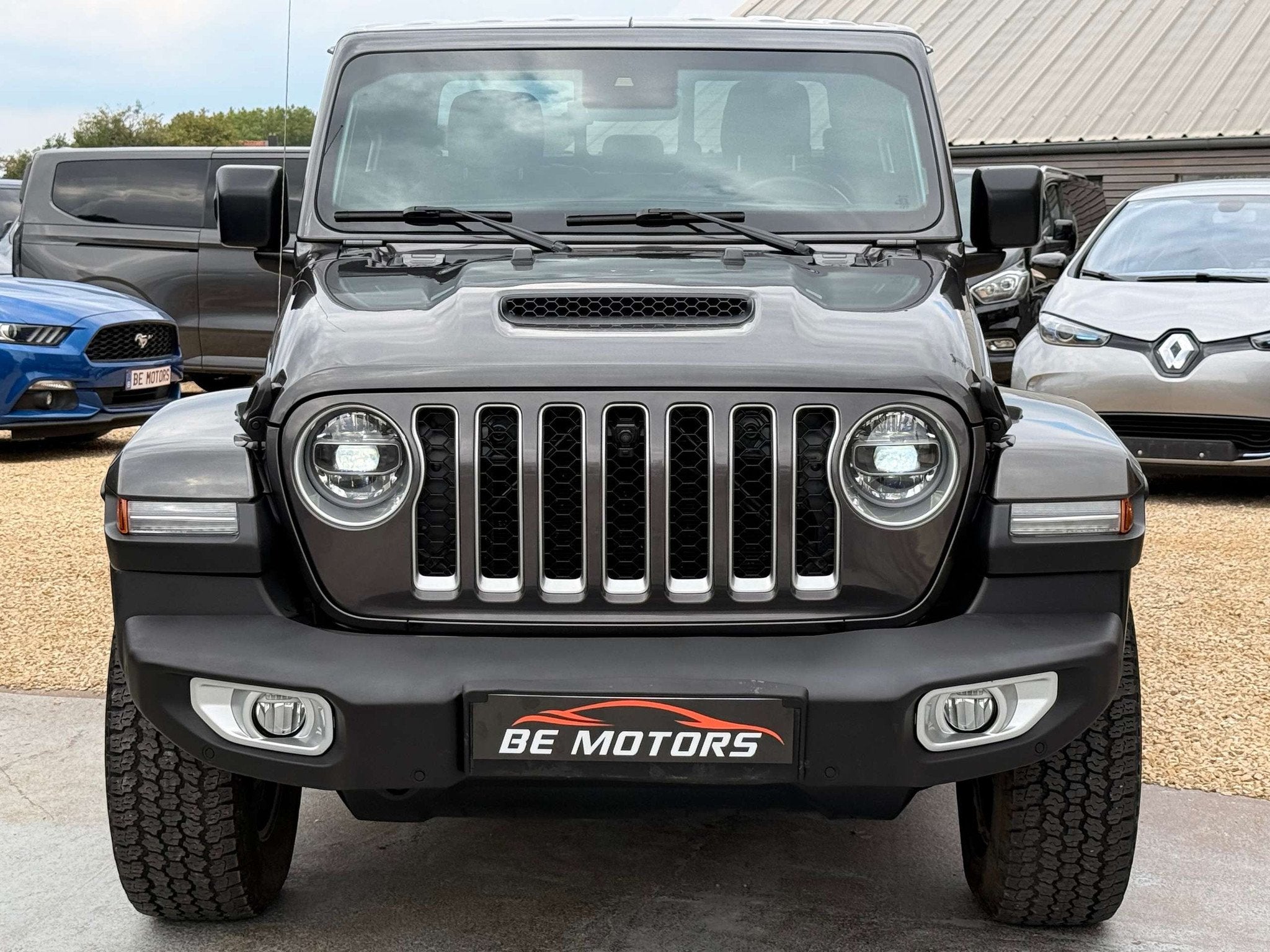 Jeep Gladiator 3.0 V6 4WD ATX Overland 264CV TVAC/BTW-IN GPS, Autos, Jeep, Cuir, Achat, 2987 cm³, Entreprise