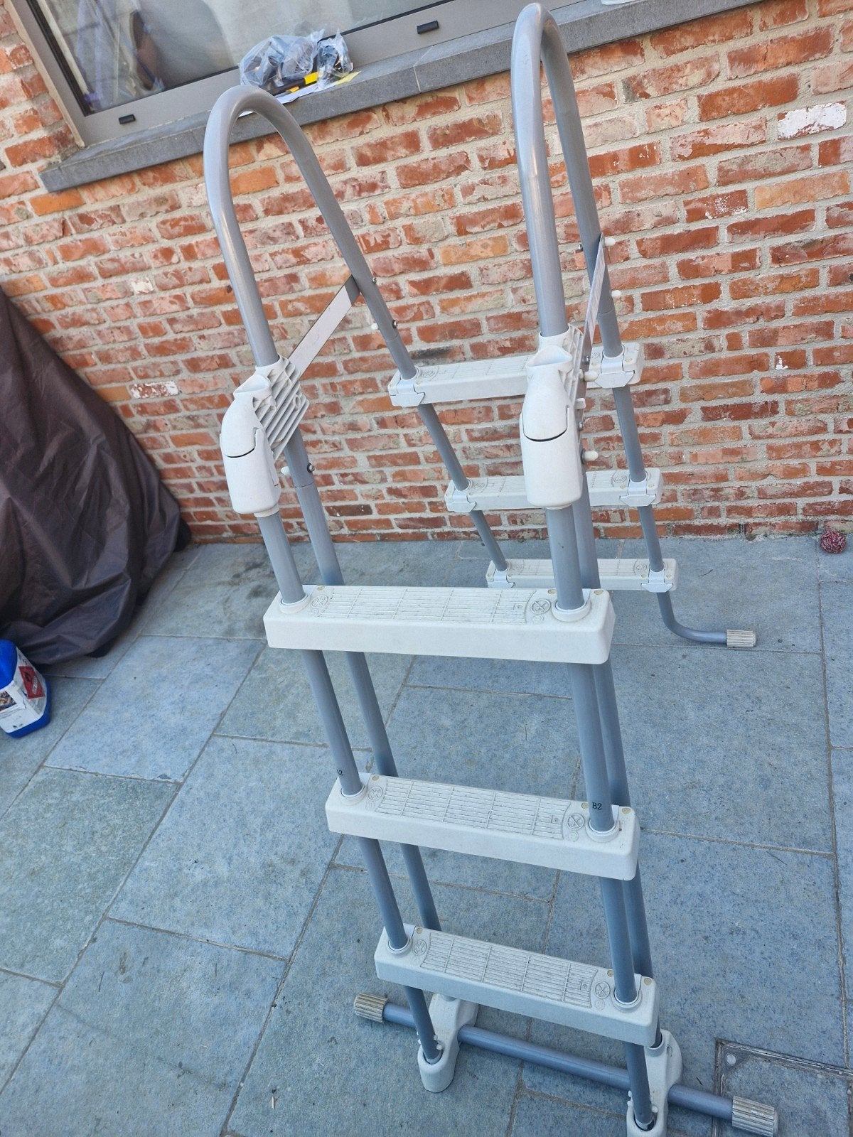 zwembadladder te koop, Tuin en Terras, Ophalen, Ladder