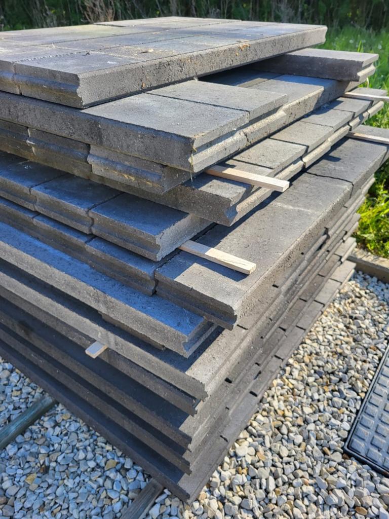 Betonboorden zwart 95 stuks, Enlèvement