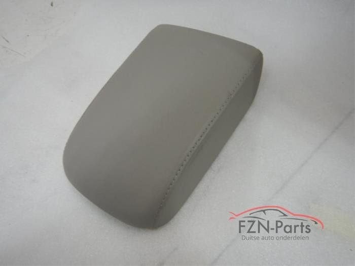 VW Golf 7 Armsteun Leer Beige, Auto-onderdelen, Ophalen of Verzenden, Gebruikt