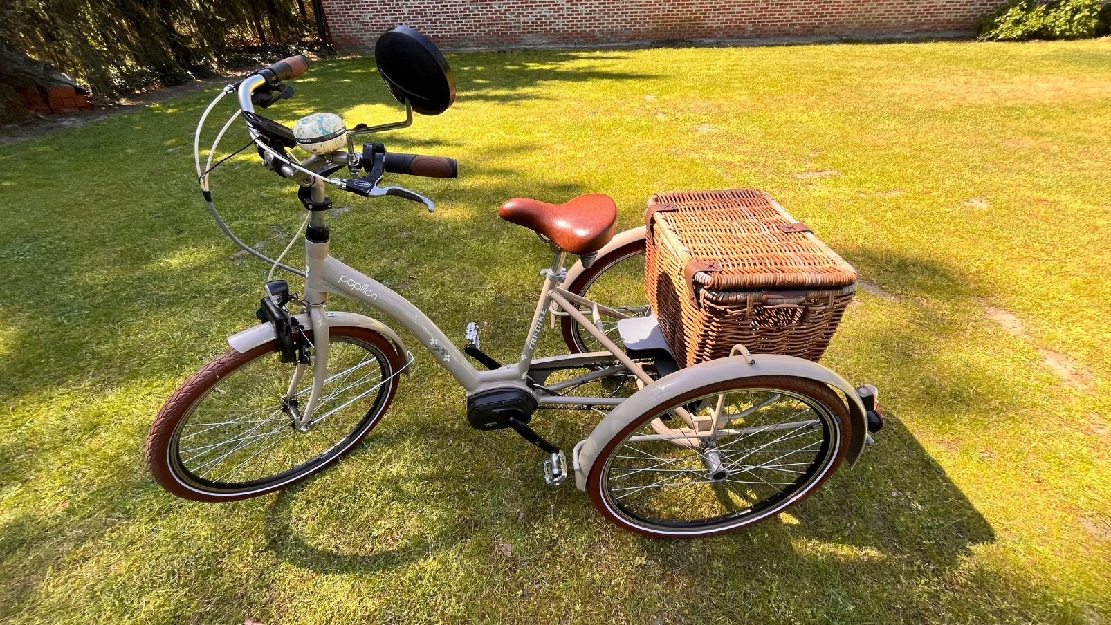 Mooie driewielerfiets , met electrische ondersteuning,, Ophalen, Zo goed als nieuw
