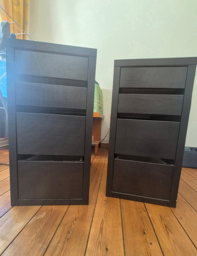 IKEA Malm dressoir met 2 laden - zwart, Huis en Inrichting, Slaapkamer | Nachtkastjes, Ophalen, 55 tot 70 cm, Zo goed als nieuw