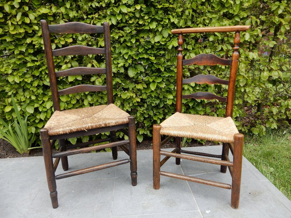 Chaises d'église en hêtre et orme, Enlèvement