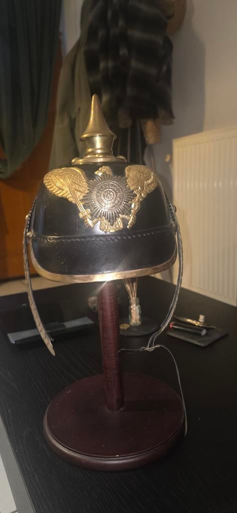 Reproduction d'un casque militaire allemand