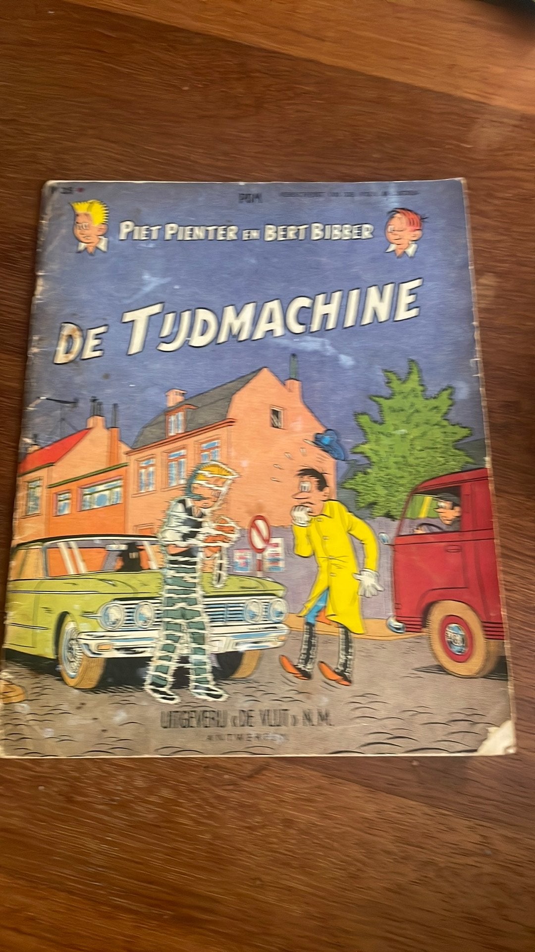 Piet pienter en bert bibber strip de tijdmachine, Ophalen, Gelezen