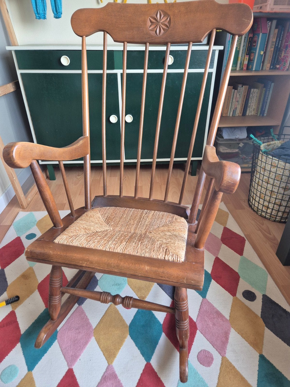 Mooie retro houten schommelstoel, Enlèvement, Maison et Meubles