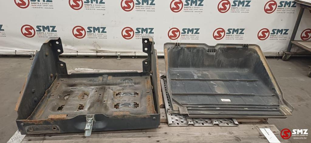 Occ batterijbak Actros MP4, Auto-onderdelen, Gebruikt, Mercedes-Benz, Ophanging en Onderstel