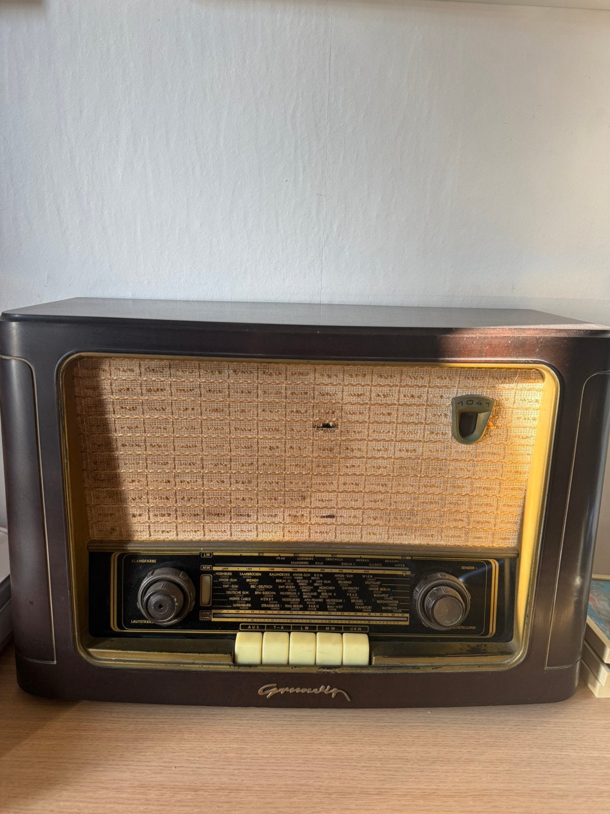 Antieke Grundig buizenradio – jaren 50 – werkend, Audio, Tv en Foto, Ophalen, Gebruikt, Radio