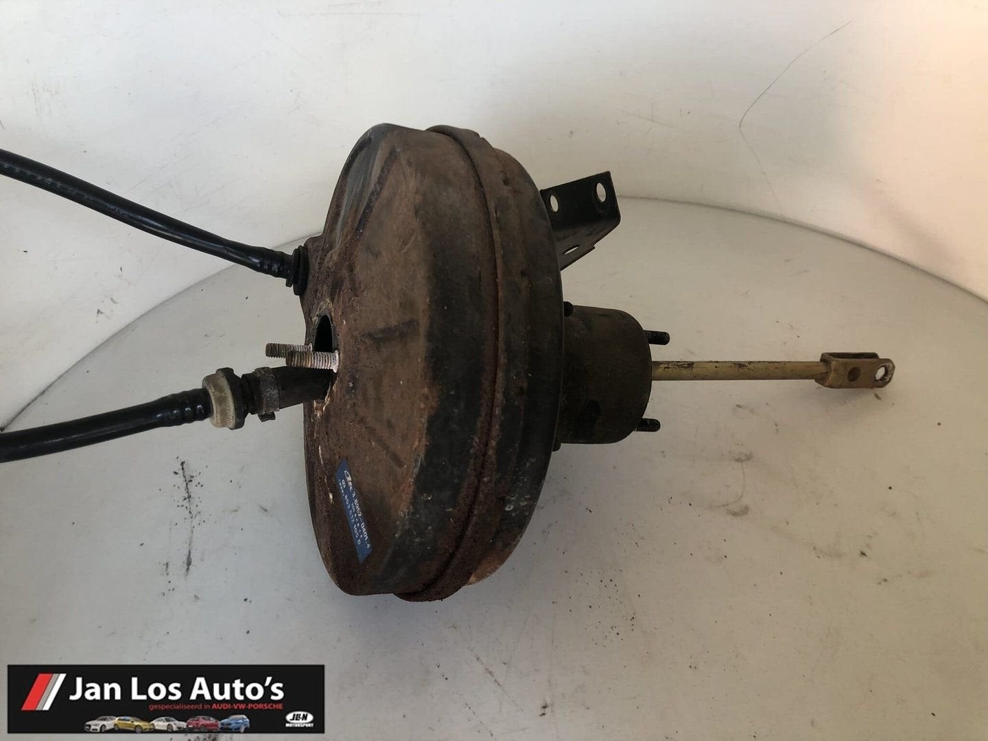 Rembekrachtiger Audi Coupe B2 GT 853612105D, Gebruikt, -, -, -