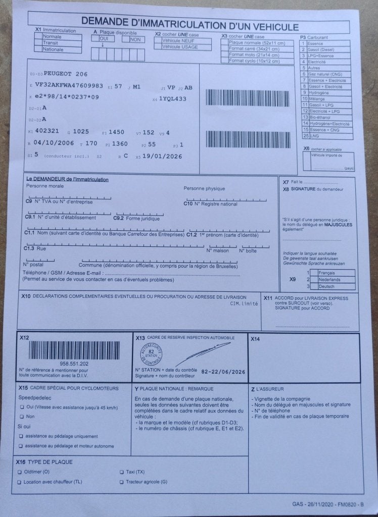 Peugeot 206, Autos, Peugeot, Particulier, Verrouillage central, Vitres électriques, Radio, Essence, Berline, 5 portes, Boîte manuelle