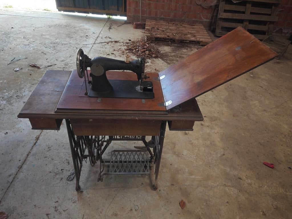 Machine à coudre Haid & Neu, Enlèvement