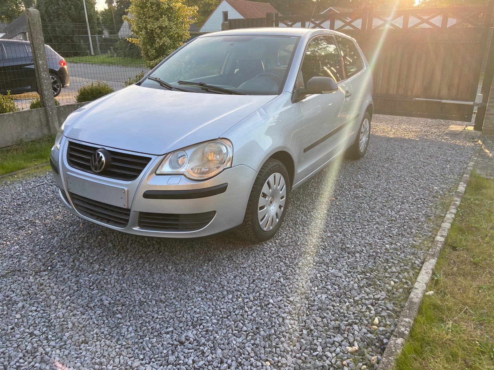 VOLKSWAGEN POLO AUTOMAAT, Auto's, Automaat, Bedrijf, Euro 4, Zilver of Grijs