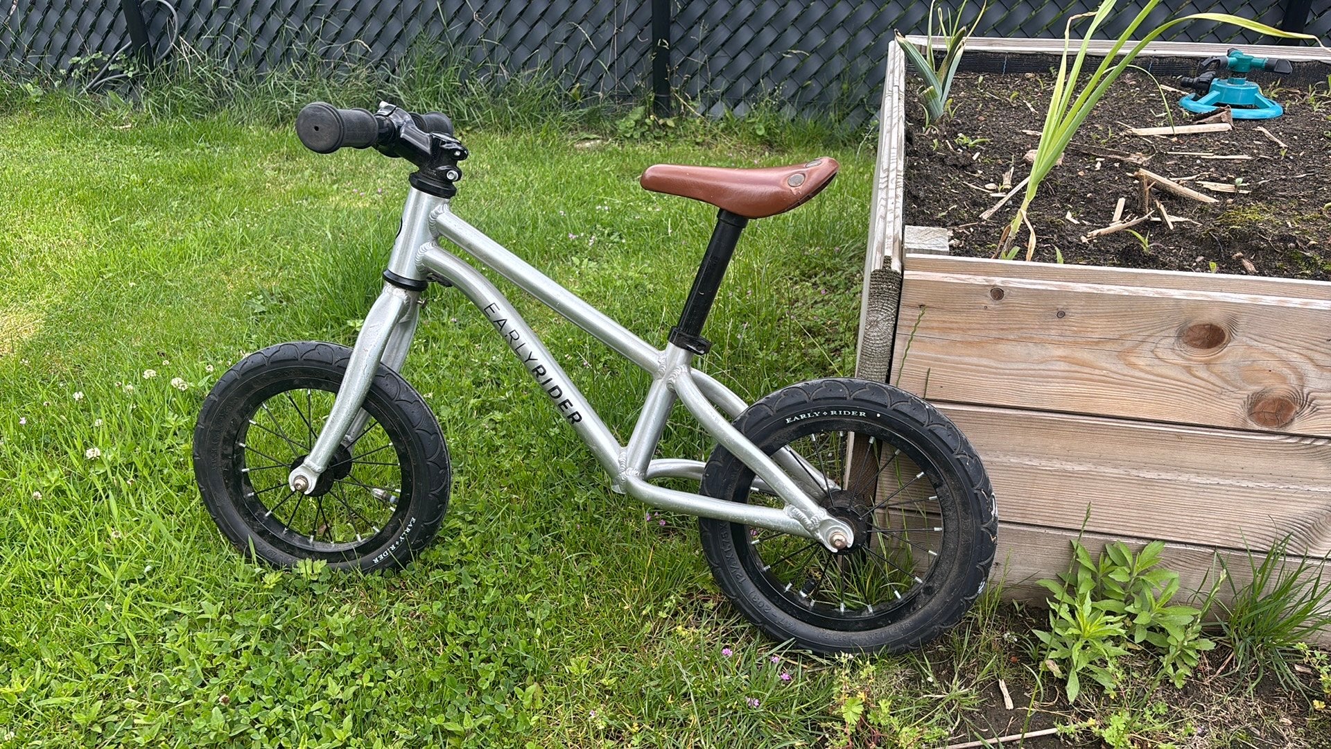 Loopfiets Early rider 12”, Fietsen en Brommers, Ophalen, Gebruikt, Aluminium, Minder dan 16 inch