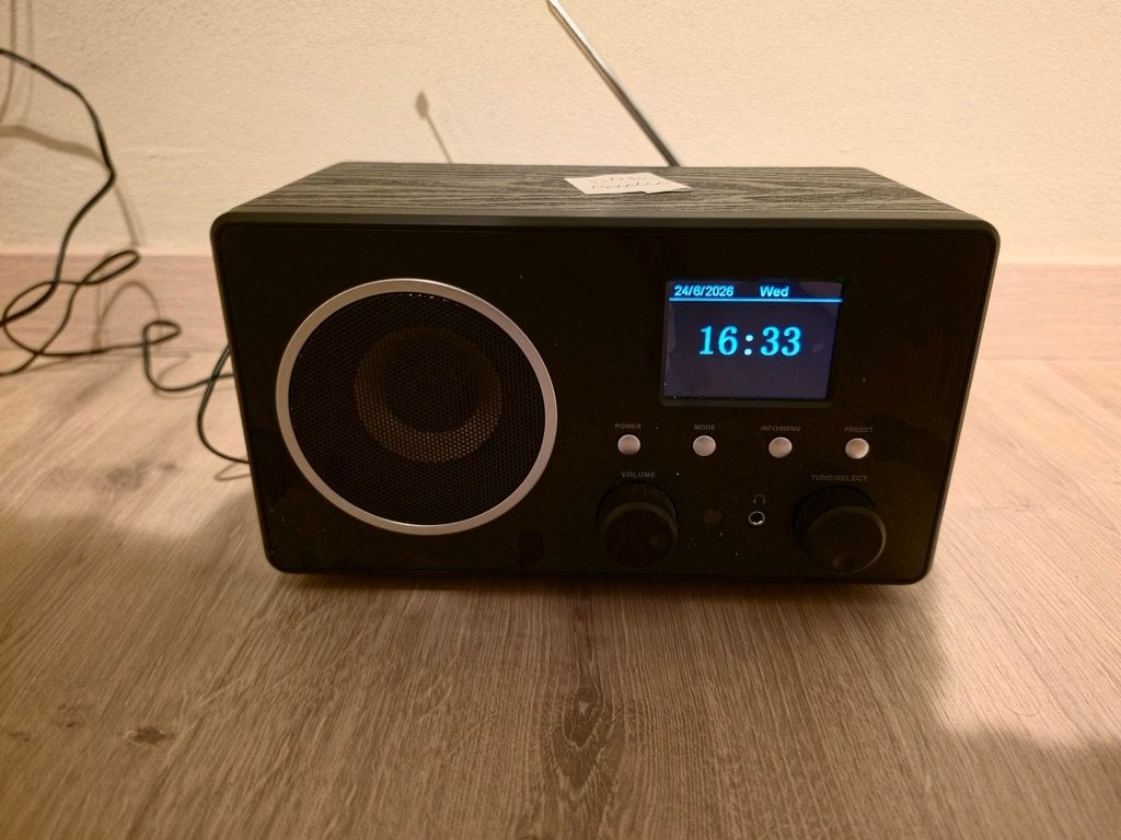 Envivo DAB+ / FM-radio met Bluetooth, USB en kleurenscherm, Audio, Tv en Foto, Ophalen of Verzenden, Gebruikt, Radio