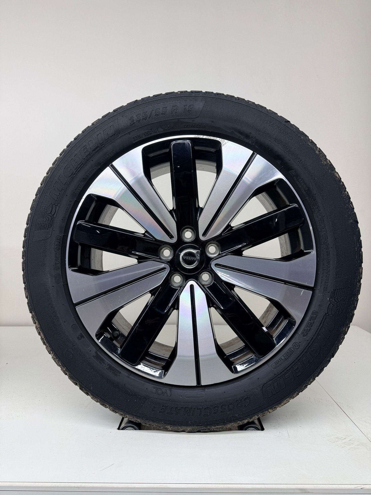 Volvo XC40 / XC60 - 19 inch - all season, Pneus et Jantes, 4 Saisons, Enlèvement ou Envoi, Véhicule de tourisme