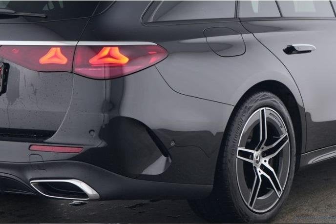 Mercedes-Benz E-klasse 300 e Break AMG Line | Night Pack | T, Auto's, Automaat, Gebruikt, 4 cilinders, 313 pk