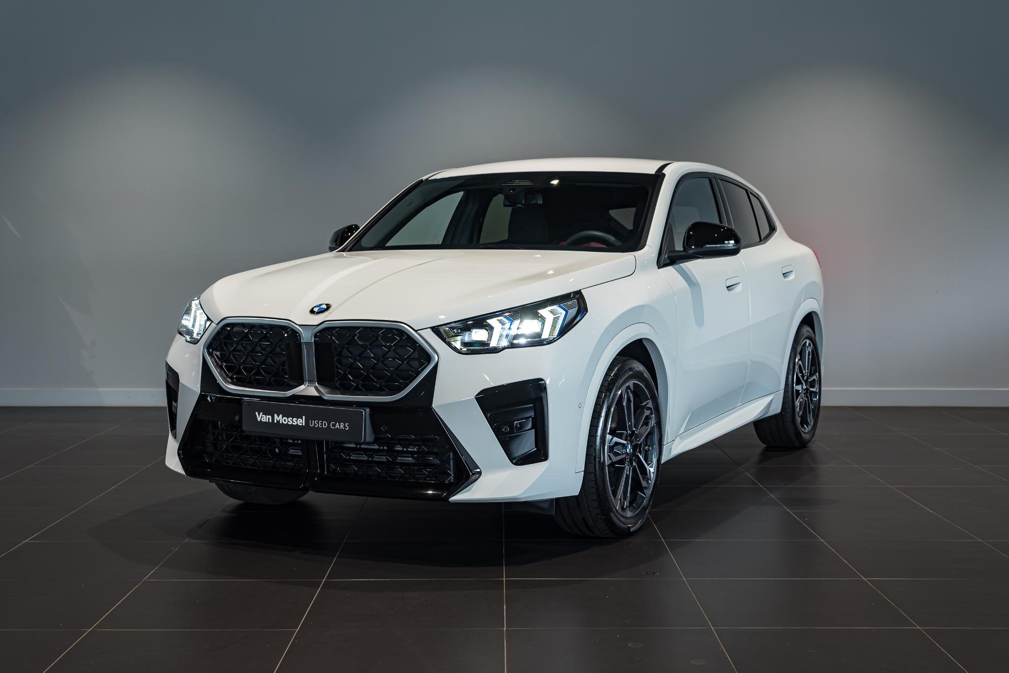 BMW X2 sDrive20i 125kW Auto Limited M Edition, Auto's, Automatische klimaatregeling, https://public.car-pass.be/vhr/5e274387-3fea-4fcc-afc5-1487e6a66de2