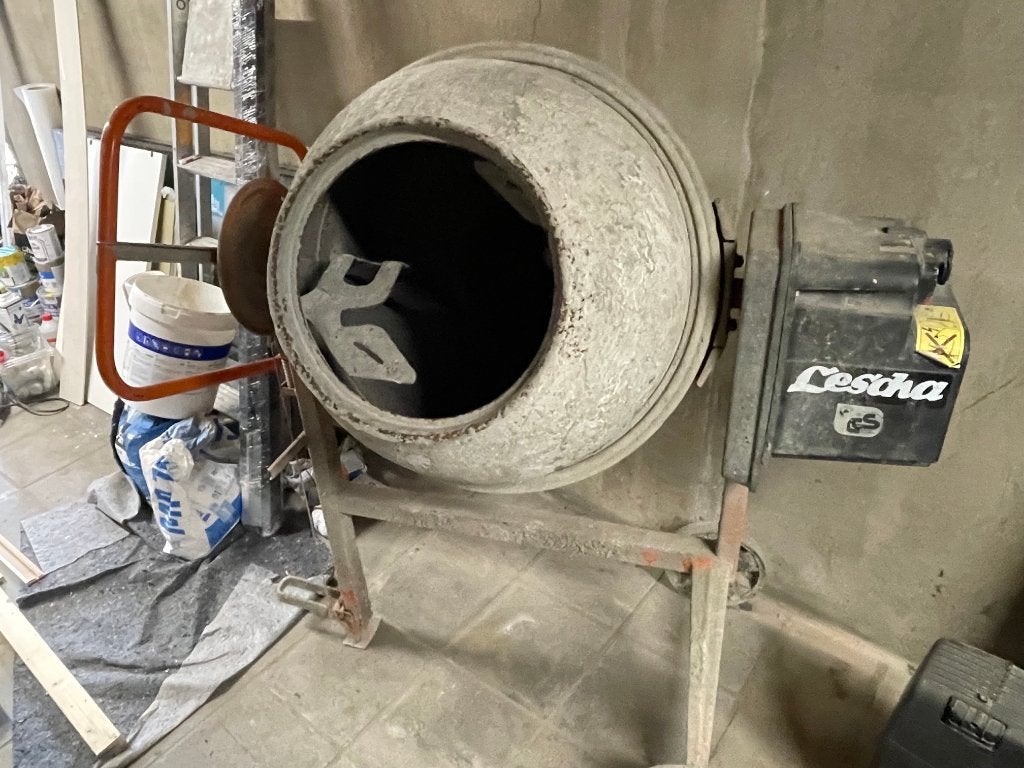 Malaxeur à béton Lescha SM 145 S 140L — 500W, Enlèvement, Comme neuf
