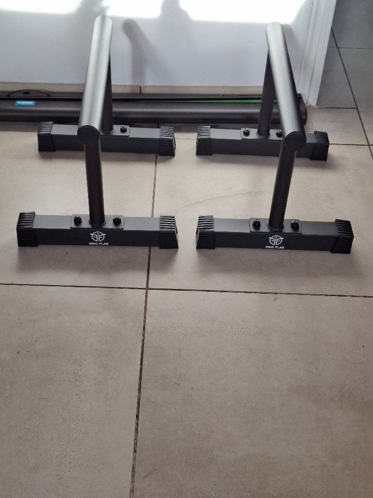 Hoogtebalken Eric Flag — Grandes Parallettes Steel, Ophalen, Zo goed als nieuw, Zwart, Materiaal