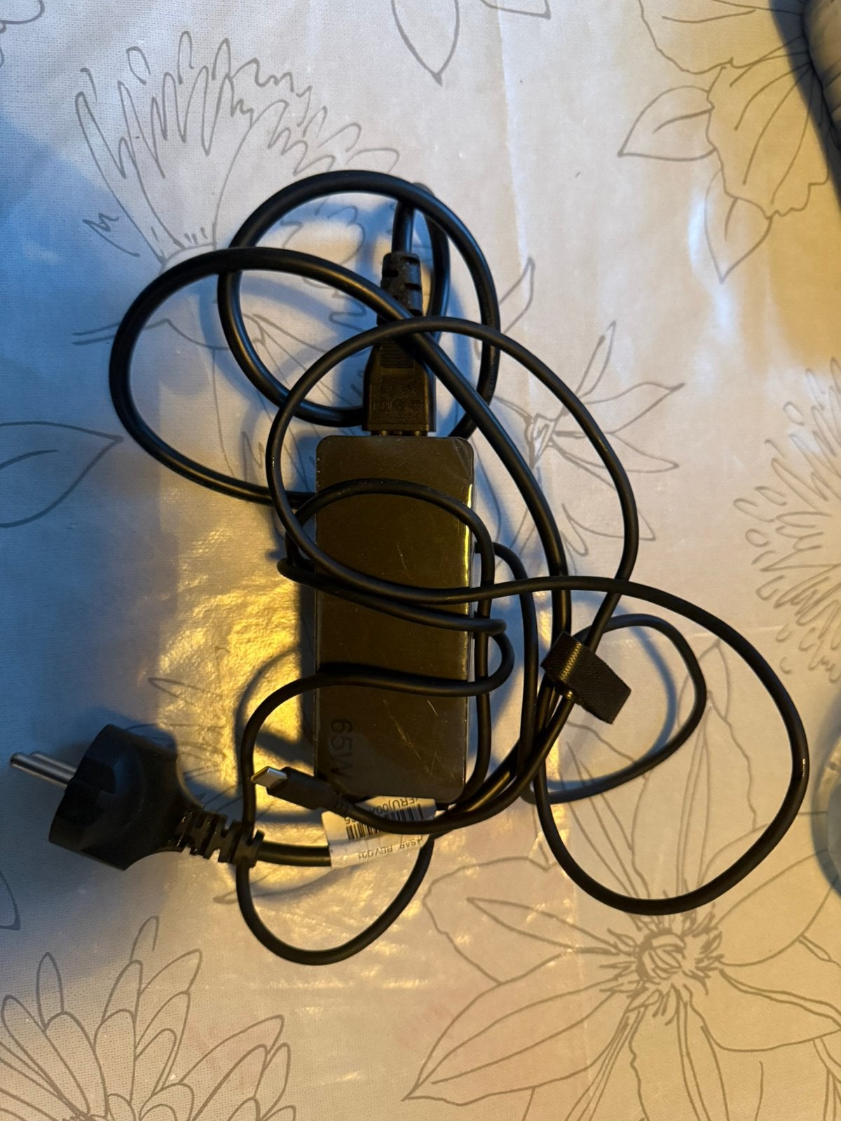 Lenovo 65W USB-C laptopoplader, Informatique & Logiciels, Chargeurs d'ordinateur portable, Enlèvement ou Envoi, Comme neuf