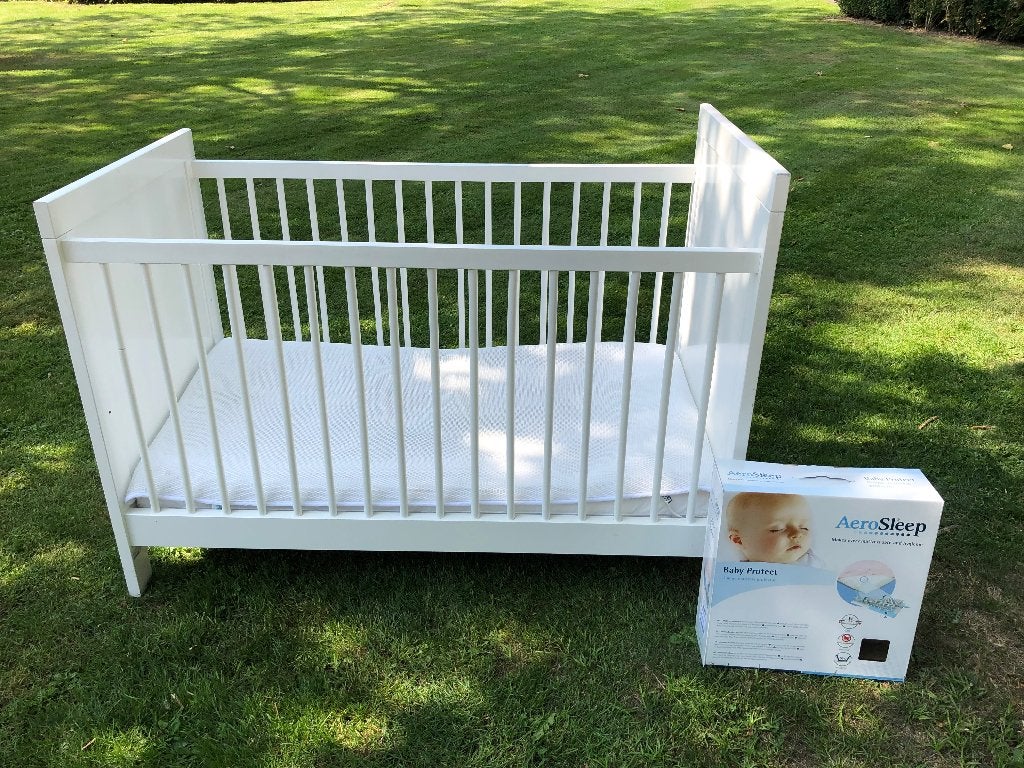 Babybed bopita op 2 hoogtes in te stellen, Enlèvement, Utilisé, Lit