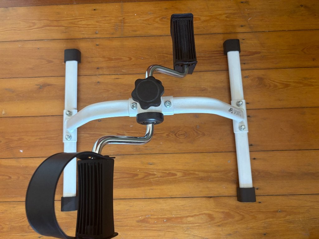 Stoelfiets - mini hometrainer, Ophalen, Overige materialen, Nieuw, Benen