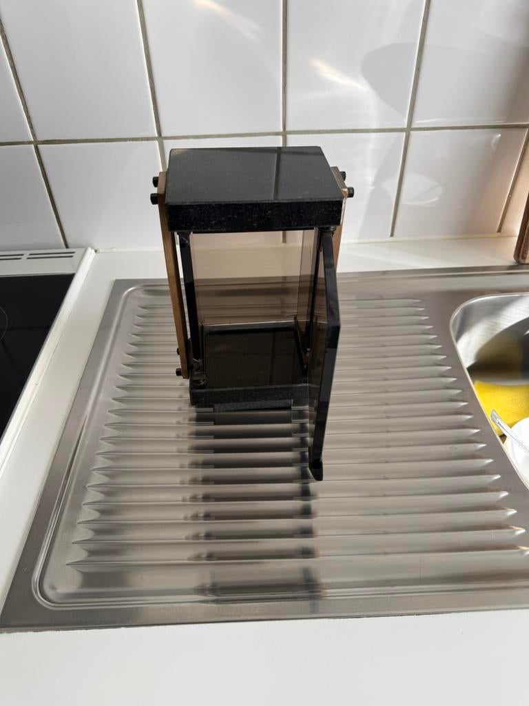 Een graflantaarn, Ophalen