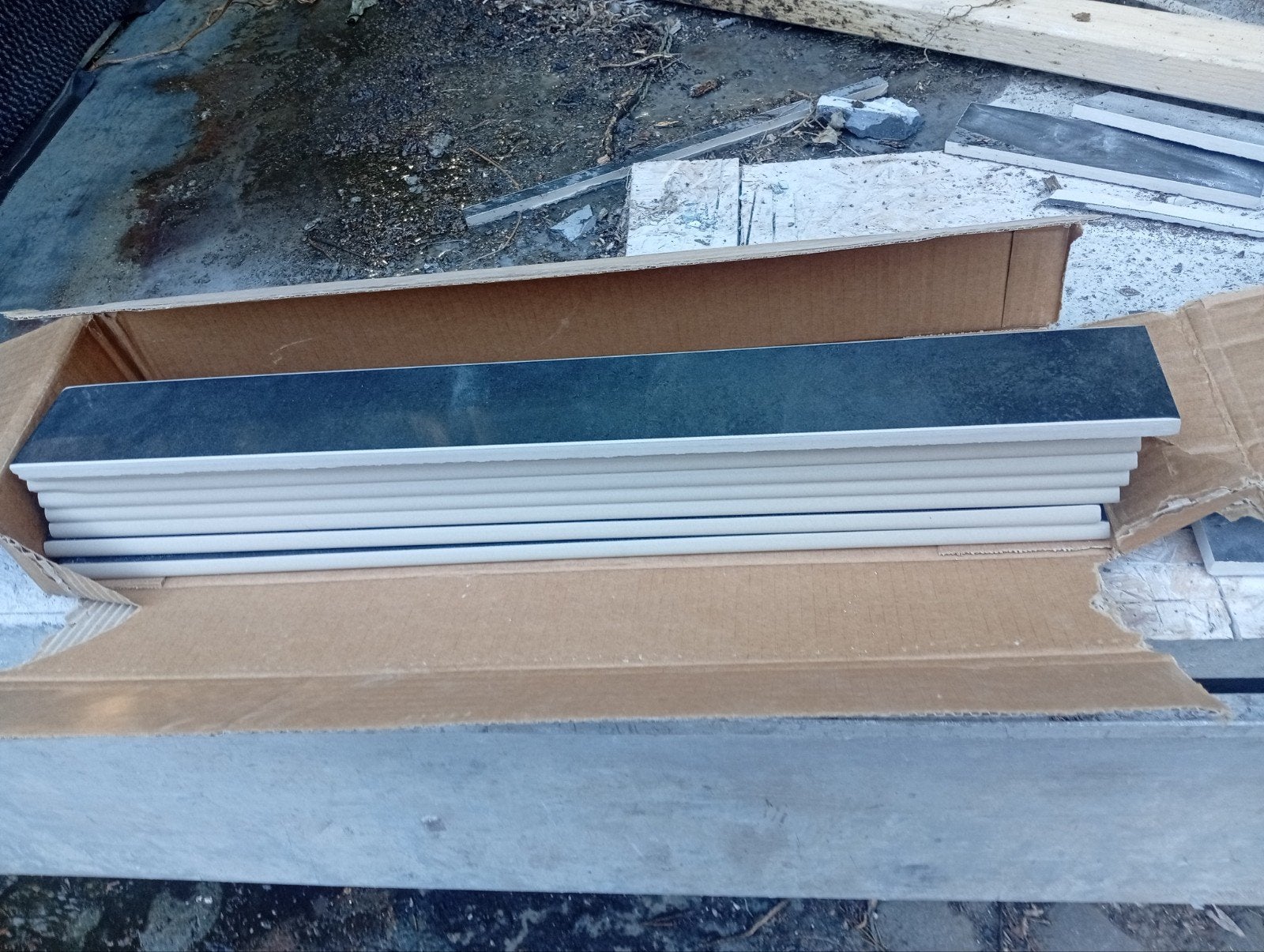 plinten, Doe-het-zelf en Bouw, Ophalen, Plinten