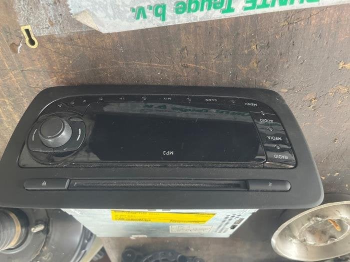 Radio CD Speler van een Seat Ibiza, Gebruikt, -, -, Ophalen of Verzenden