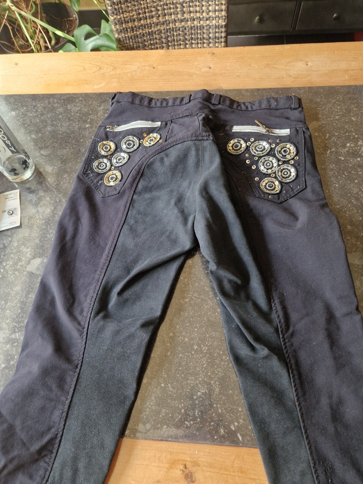 culotte taille 40, Enlèvement