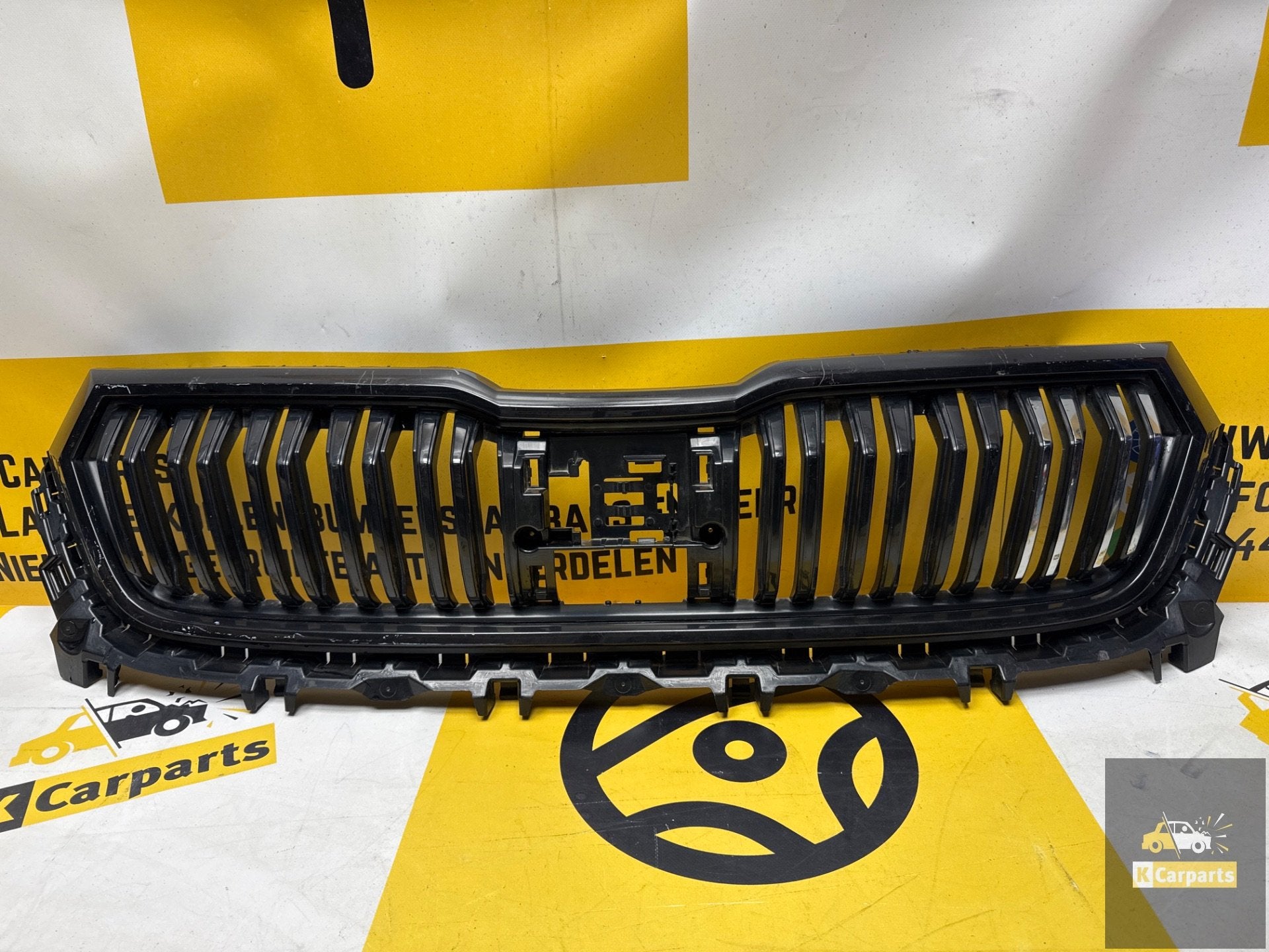 Calandre d'origine Skoda Kodiaq restyl e 565853653J, Info@fabrikant.eu, Fabrikant BV, Fabrikantstraat 1
1000 AA  Amsterdam, NL