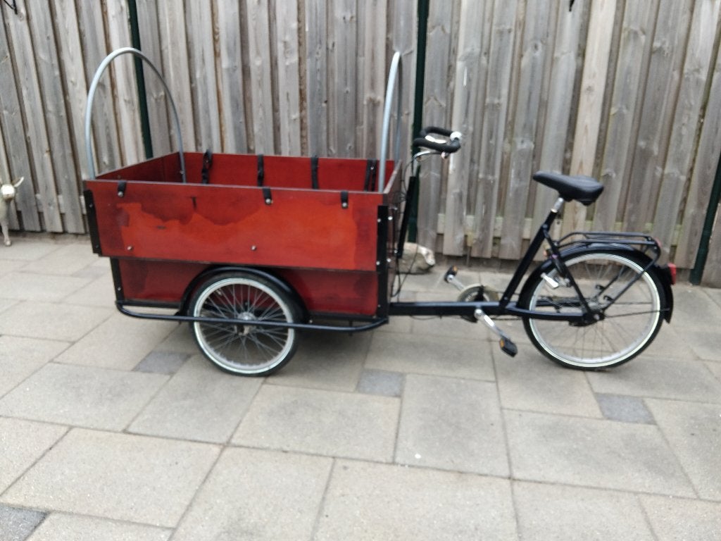 Bakfiets babboe, Fietsen en Brommers, Fietsen | Bakfietsen, 4 kinderen of meer, Gebruikt, Huif, Ophalen