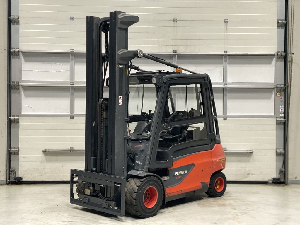 Linde E35L-01, Articles professionnels, Machines & Construction | Chariots élévateurs & Transport interne, 3000 à 4000 kg, Électrique