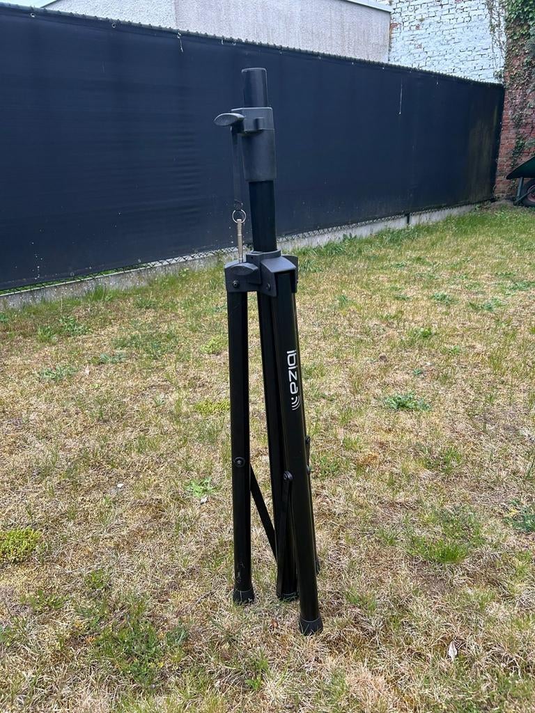 Verstelbare standaarts speaker holders, Musique & Instruments, Pieds, Enlèvement, Haut-parleur