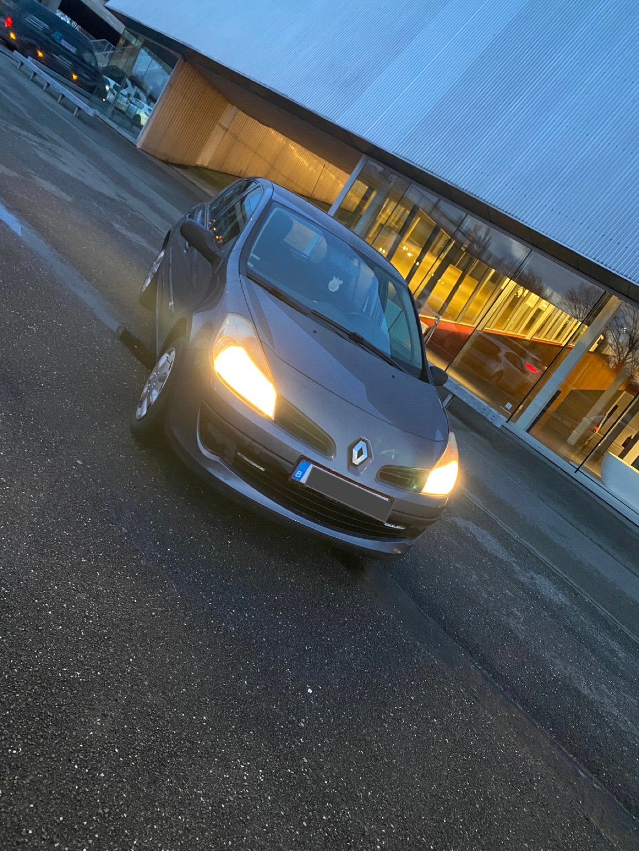 Renault Clio 3 essence, Autos, Argent ou Gris, 139 g/km, Noir, 5 portes