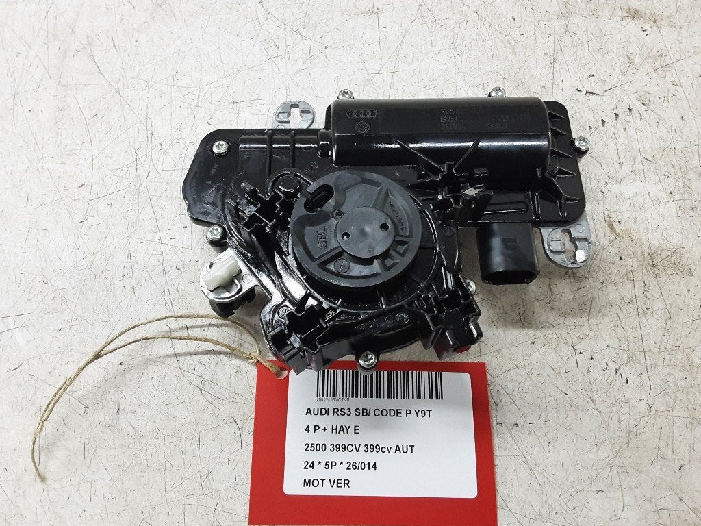 VEROUILLAGE CENTRALISEE MOTEUR Audi RS 3 Sportback (8YA), Mevr. I. Hauben, Audi, Utilisé, Rue de l'Espoir 34 34
4030  GRIVEGNÉE, BE