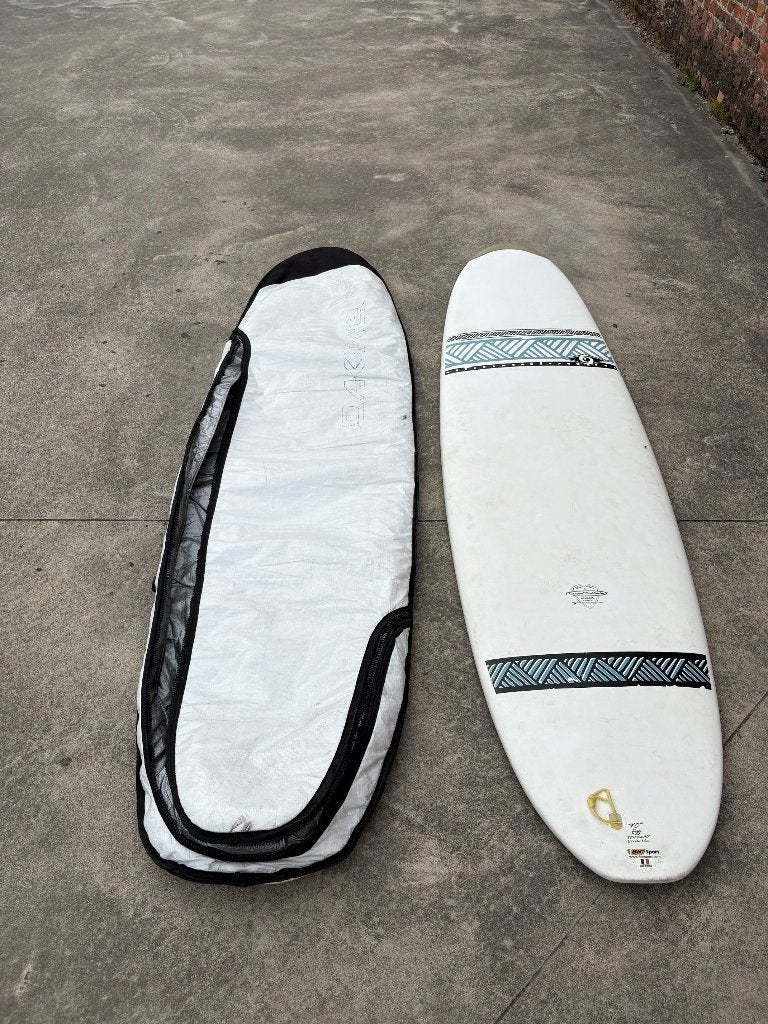 Bic Egg 7,0 surfboard, Ophalen, Gebruikt, Funboard, Met draagtas
