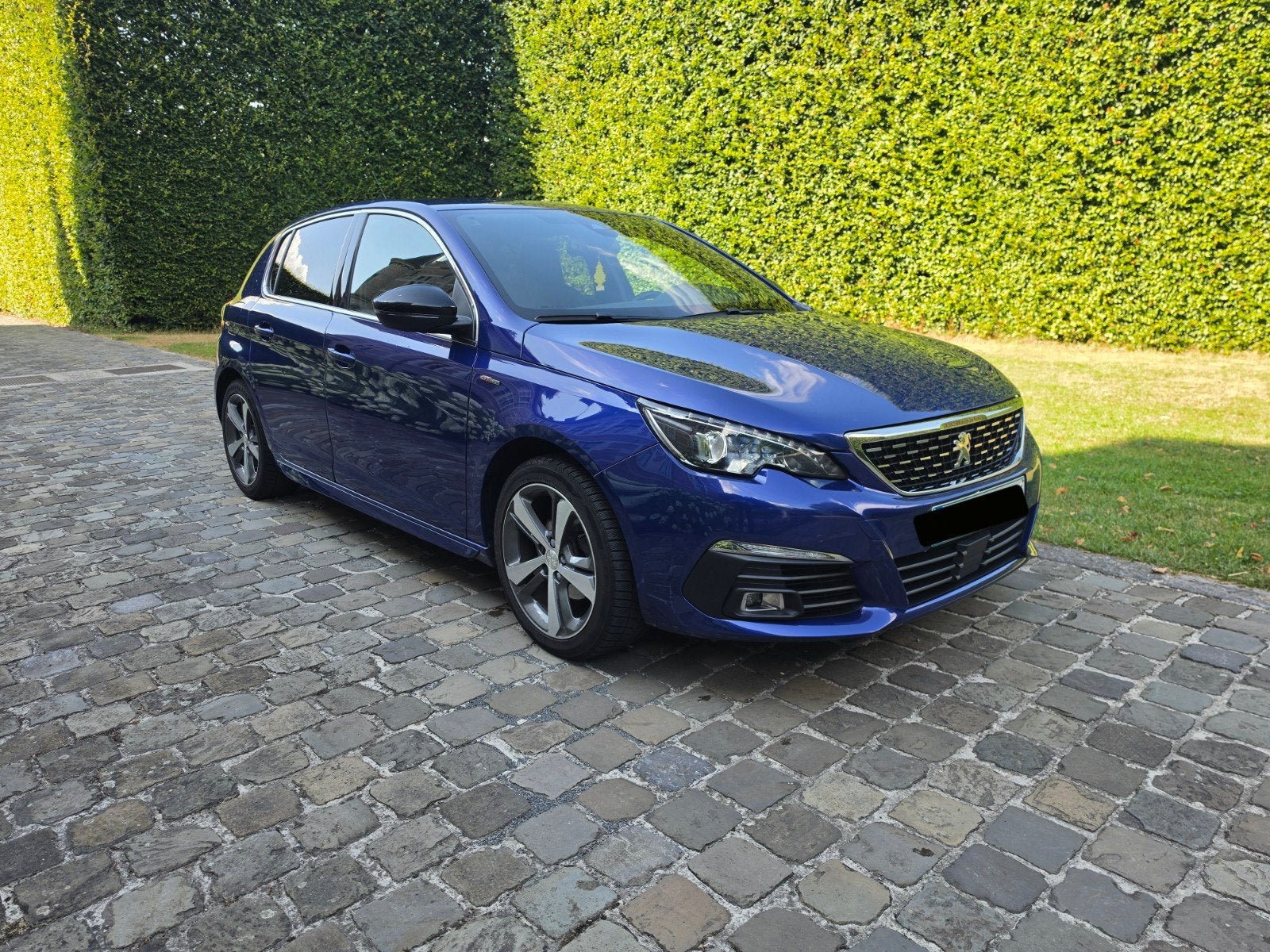 Peugeot 308 GT Line 1.2 Turbo Automaat – 107000km, 1199 cc, Blauw, Leder en Stof, 5 deurs