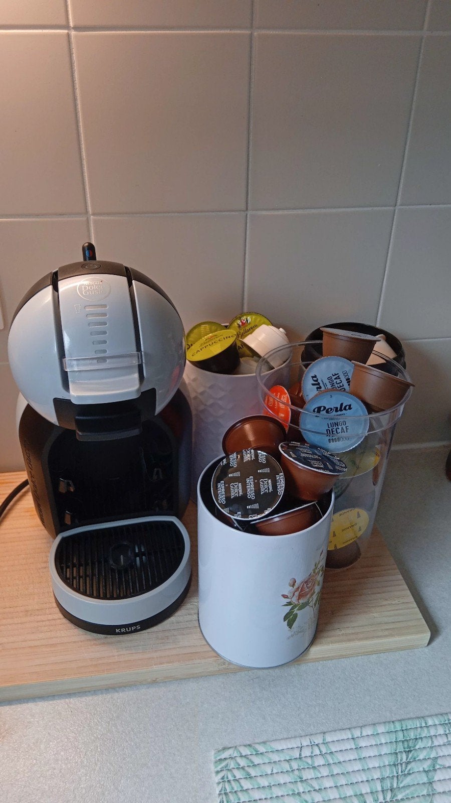 Golce Gusto inc. 67 cups, Elektronische apparatuur, Koffiemachine-accessoires, Dolce Gusto, Ophalen of Verzenden, Zo goed als nieuw