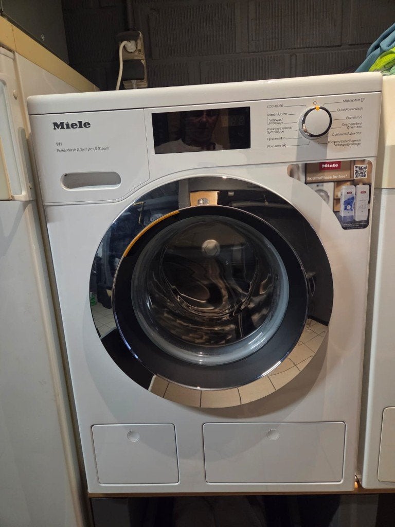 Miele wasmachine W1 PowerWash&TwinDos&Steam 9kg, 8 à 10 kg, Enlèvement, Comme neuf, Chargeur frontal