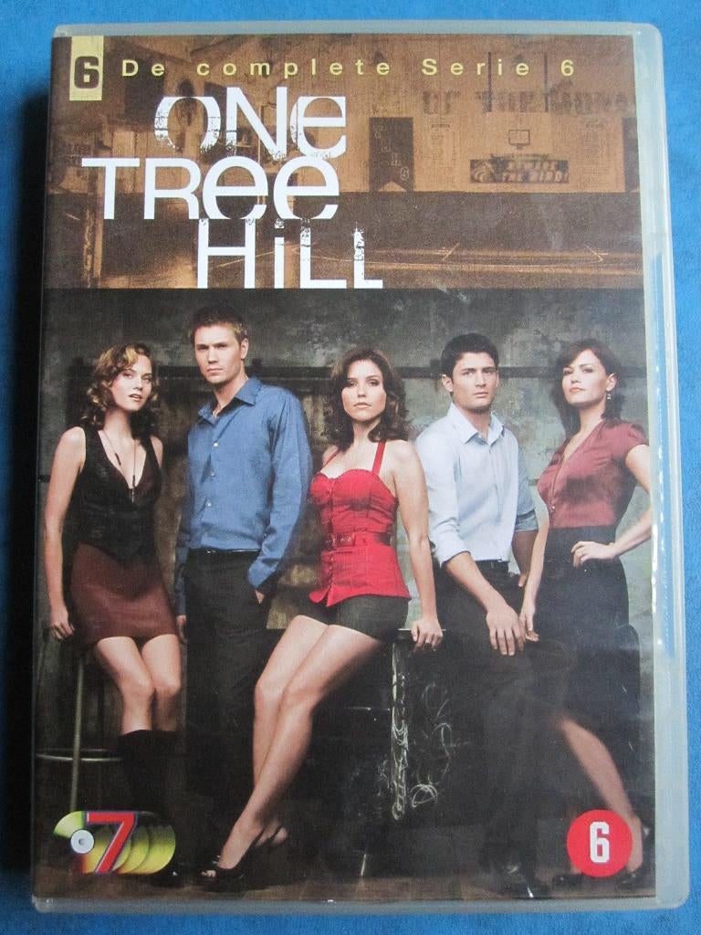 One Tree Hill L'intégrale de la série 6 (2008) 7 disques, CD & DVD, DVD | TV & Séries télévisées, Comme neuf, Drame, Coffret, À partir de 6 ans