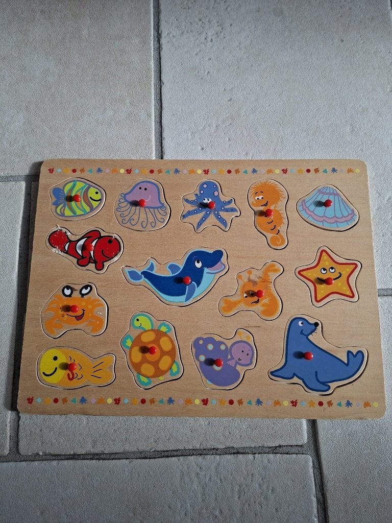 Puzzle, Enlèvement, Comme neuf, En bois