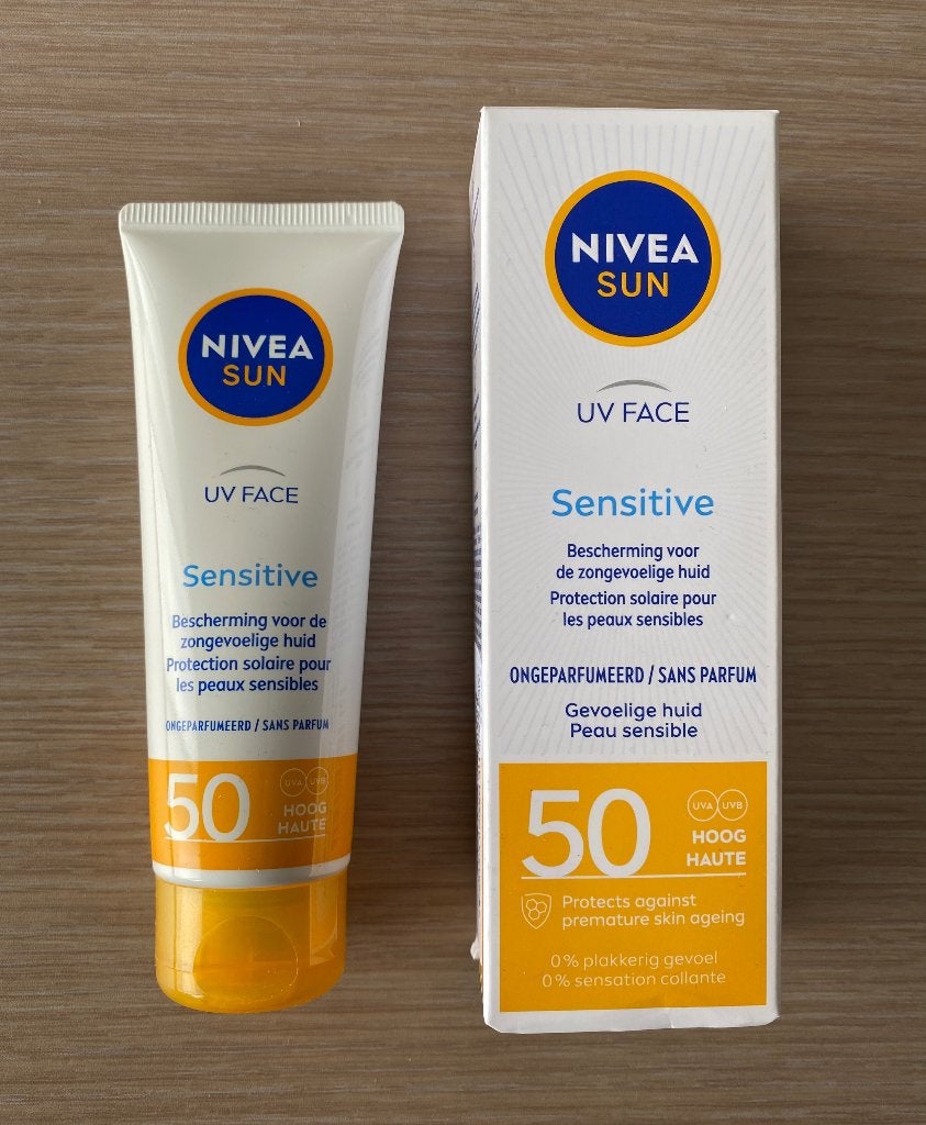 Nivea Sun UV Face Sensitive SPF50 50ml - NIEUW, Verzenden, Nieuw, Gehele gezicht, Overige typen