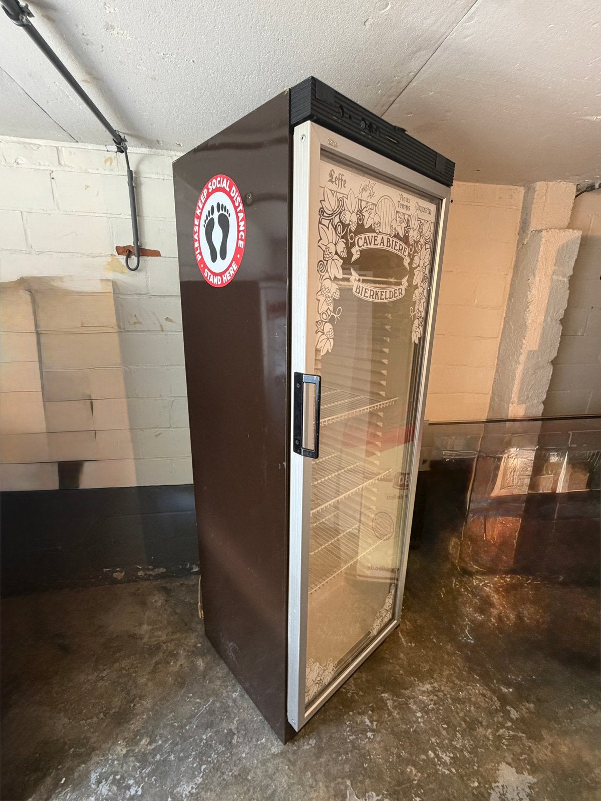 Frigo à boisson drankekoelkast glazen deur, Elektronische apparatuur, Koelkasten en IJskasten, Gebruikt, Ophalen