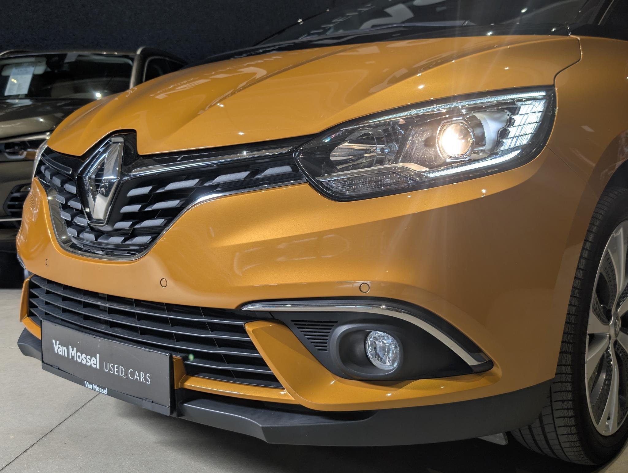 Renault Scenic TCe 140 Techno, Auto's, Voorwielaandrijving, Gebruikt, 4 cilinders, Automatische klimaatregeling