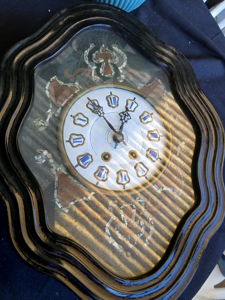 BELLE ANCIENNE HORLOGE  OEIL DE BOEUF, Antiquités & Art, Enlèvement ou Envoi