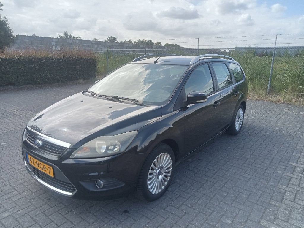 Ford Focus Wagon 1.8 Clima Trekhaak 2010, Stof, 4 cilinders, Zwart, 1245 kg