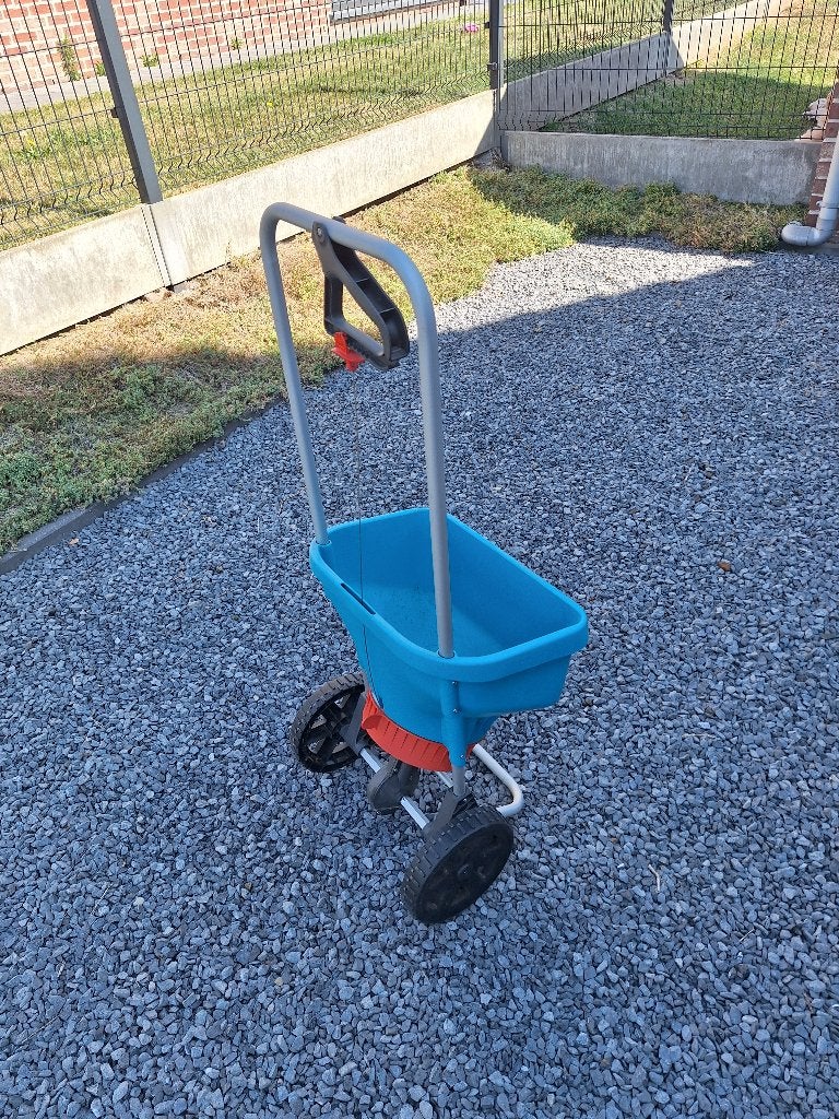 Epandeur de jardin, Tuin en Terras, Hand-tuingereedschap, Ophalen, Zo goed als nieuw, Overige soorten, Gardena